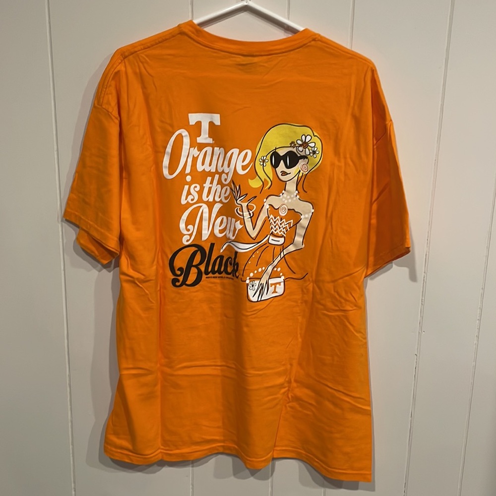 Look Good in Orange - Orange is the New Black UTK T-Shirt - Picture 7 of 10
